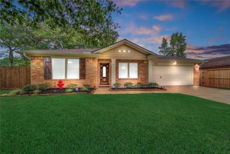17414 Crows Nest Way Crosby TX 77532