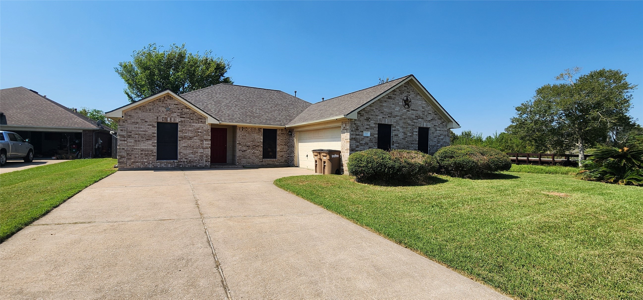 218 Jordy Lane Dickinson TX 77539