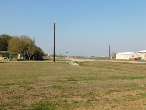 266 1st Street Port Lavaca TX 77979
