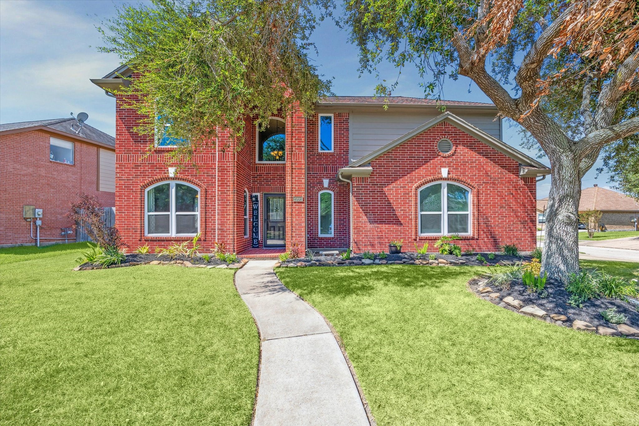 2002 Westminister Street Pearland TX 77581