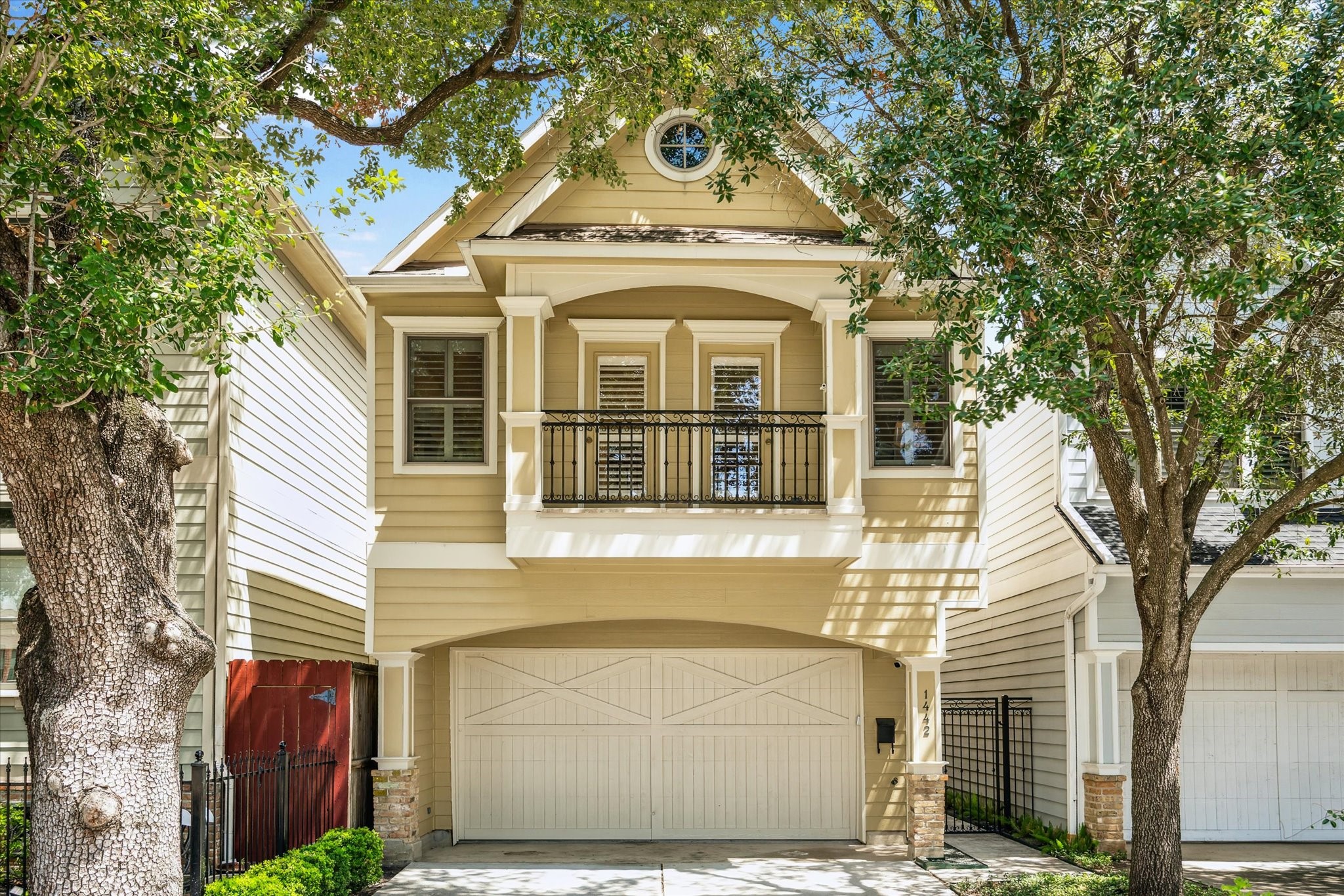 1442 Lawrence Street Houston TX 77008