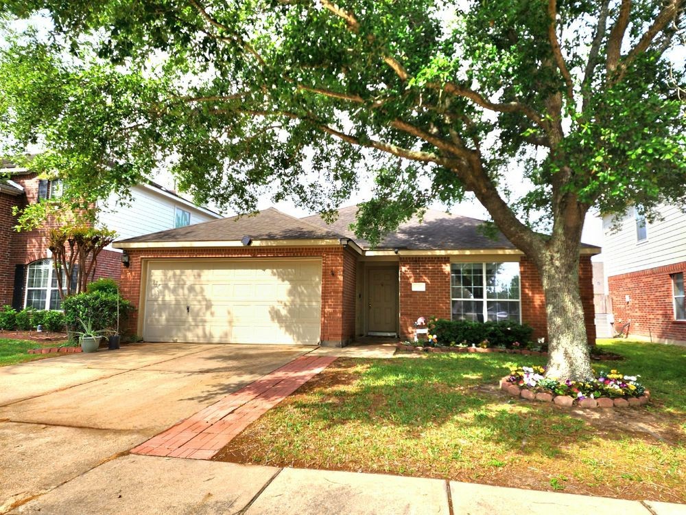 7323 Cragmont Bridge Drive Cypress TX 77433