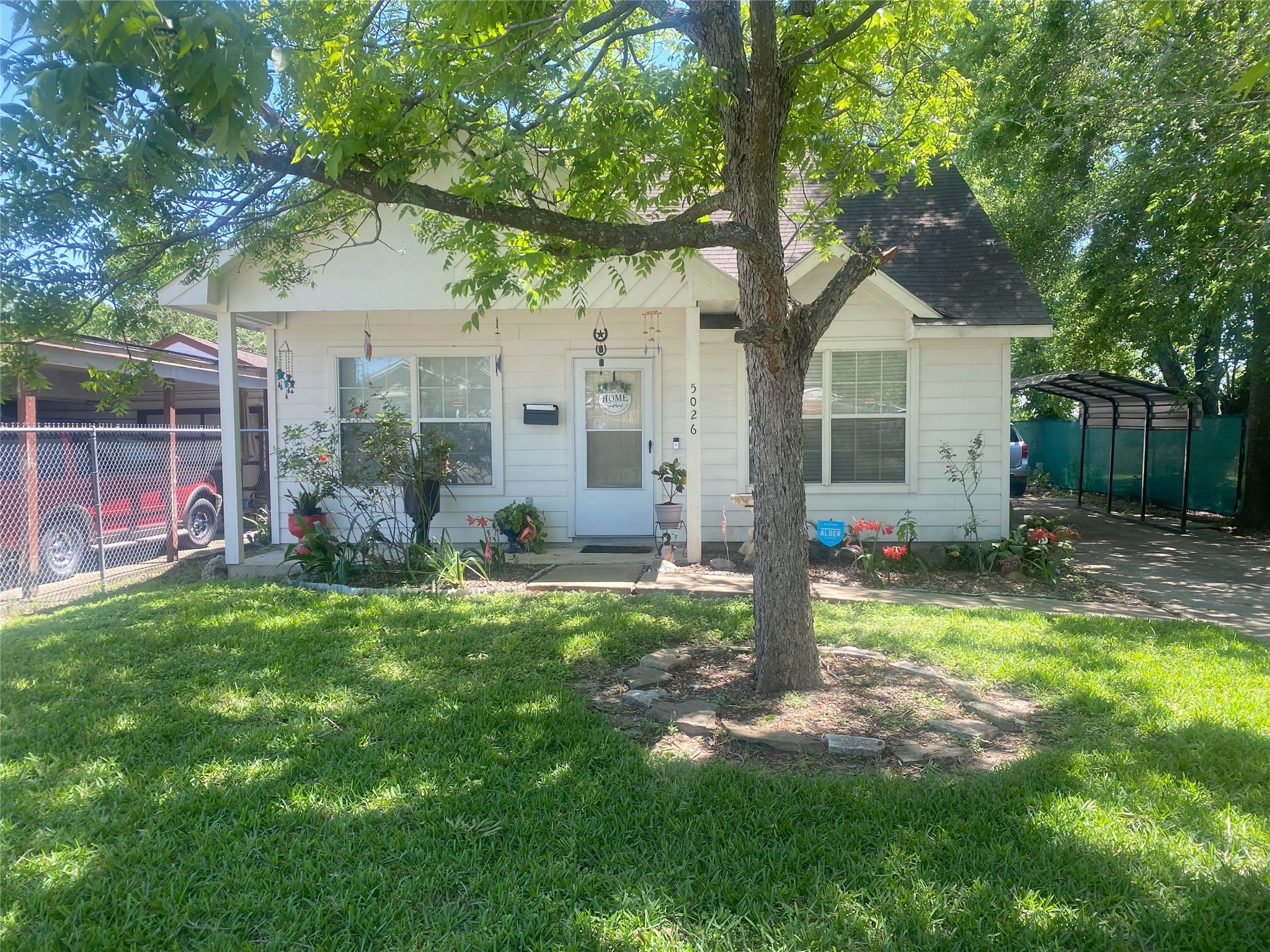 5026 Malmedy Road Houston TX 77033