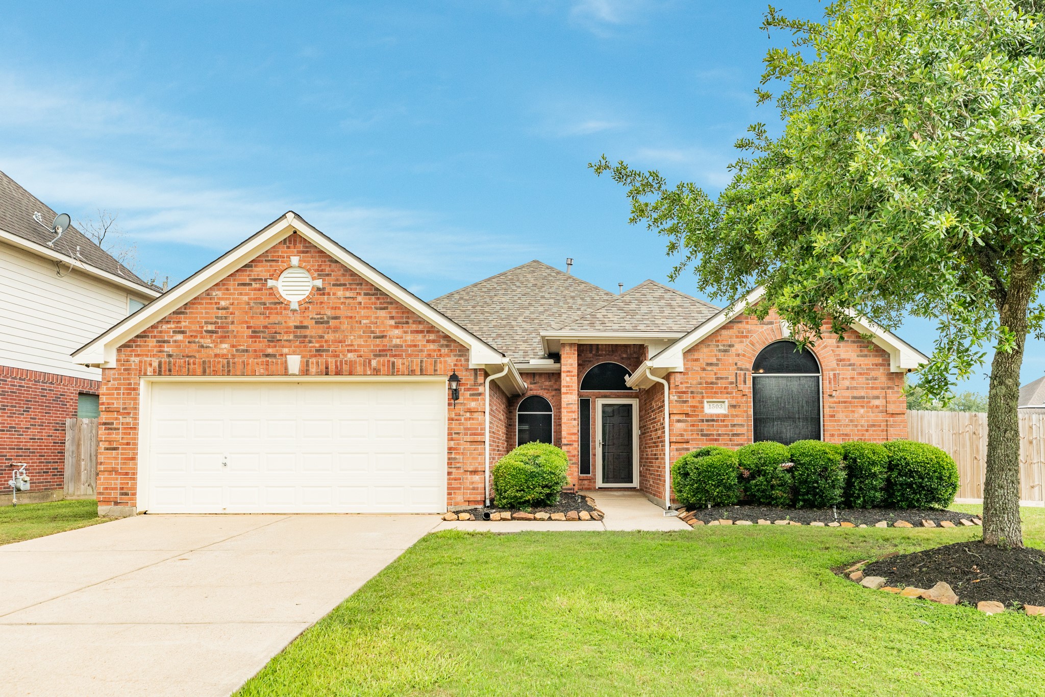 1503 Allison Street Alvin TX 77511