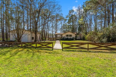 812 Lake Livingston Boulevard Livingston TX 77351