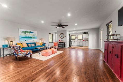 812 Lake Livingston Boulevard Livingston TX 77351