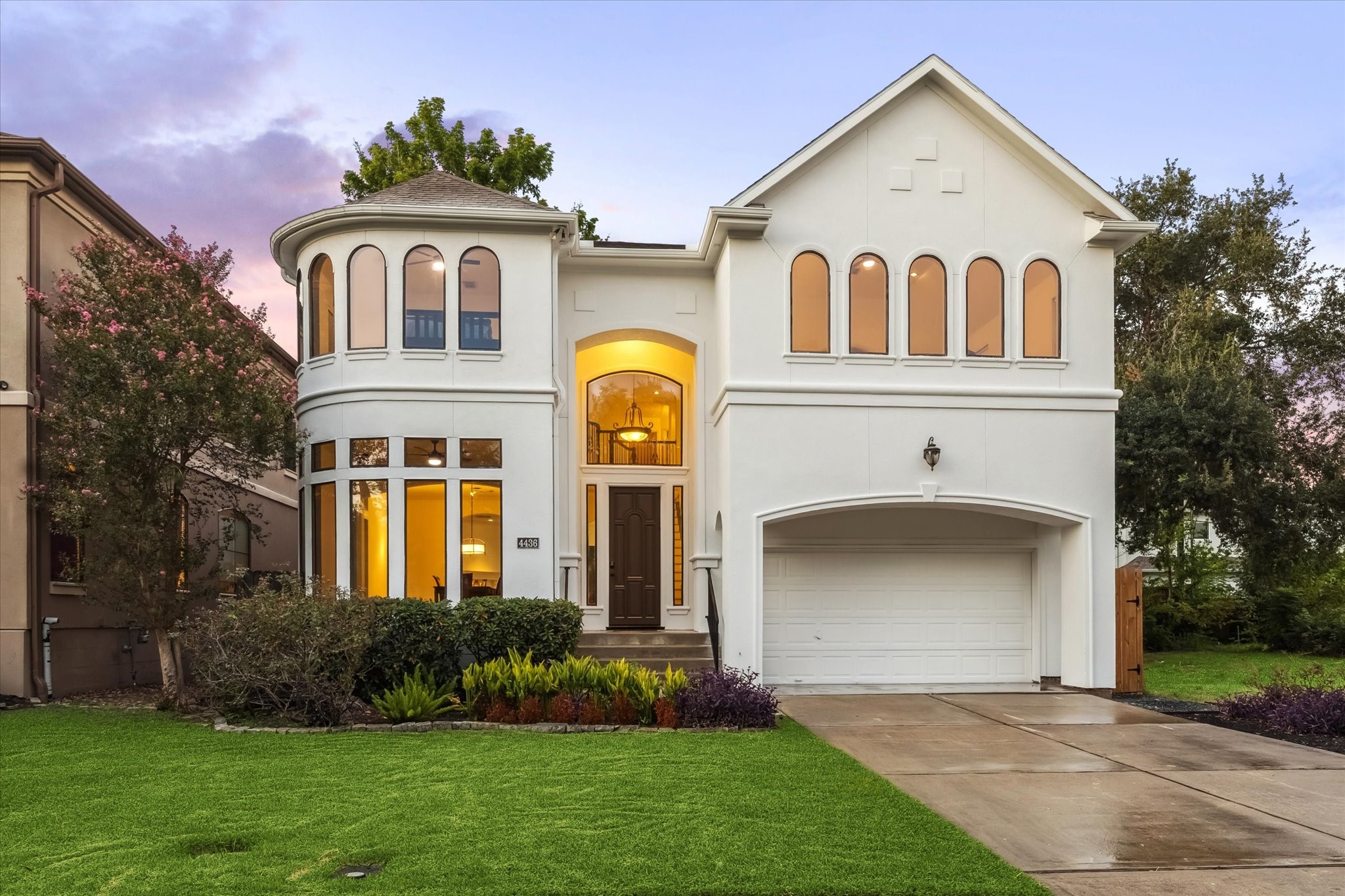 4436 Holt Street Bellaire TX 77401