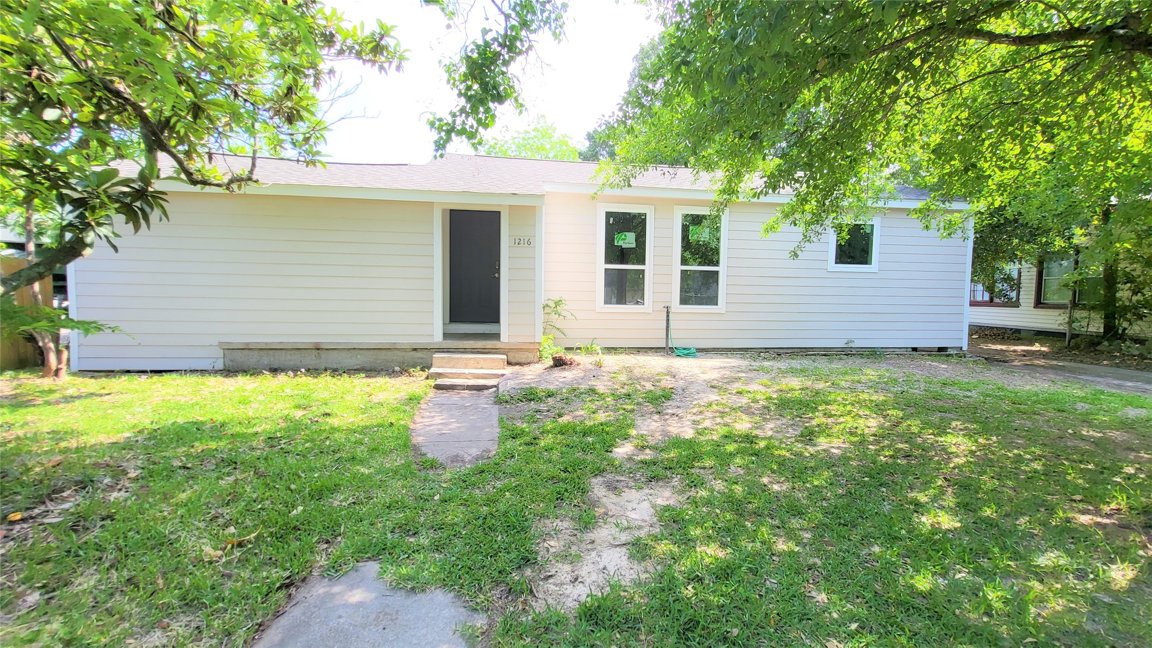 1216 Parkway Street Baytown TX 77520