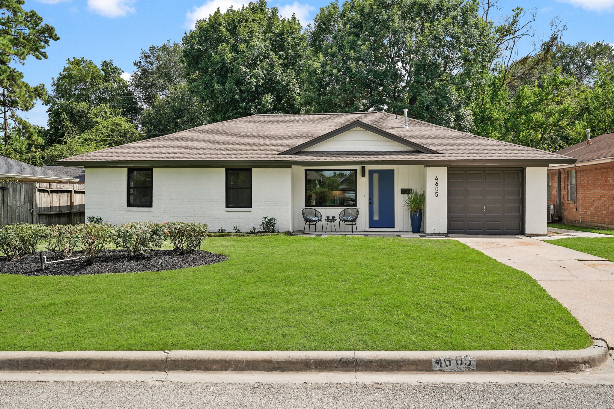 4605 Chrystell Lane Houston TX 77092