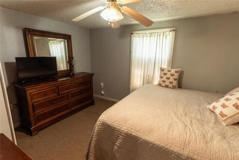 417 Hardy Street Clute TX 77531