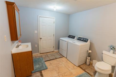 417 Hardy Street Clute TX 77531
