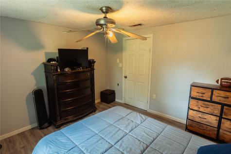 417 Hardy Street Clute TX 77531