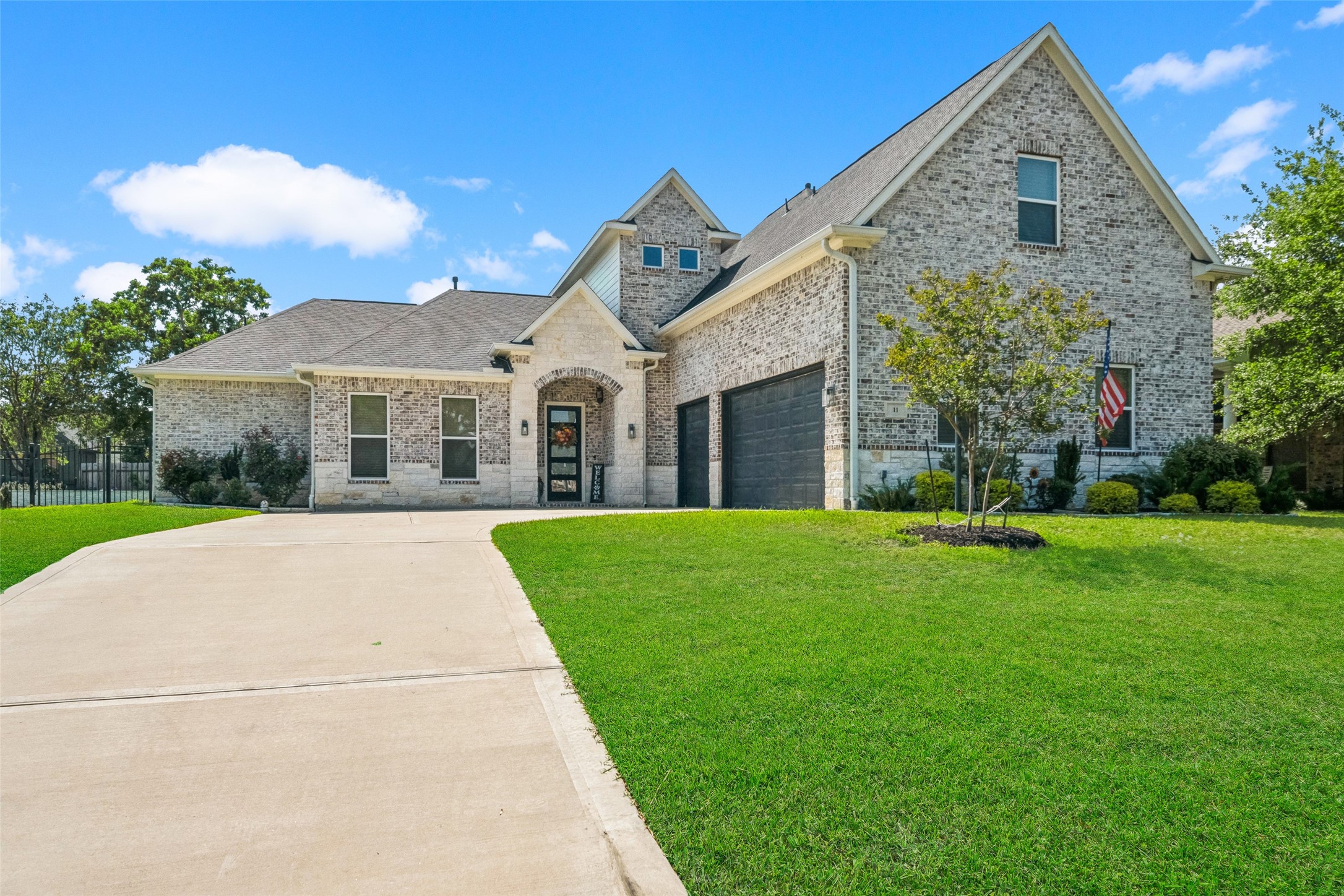 11 Waterford Way Montgomery TX 77356