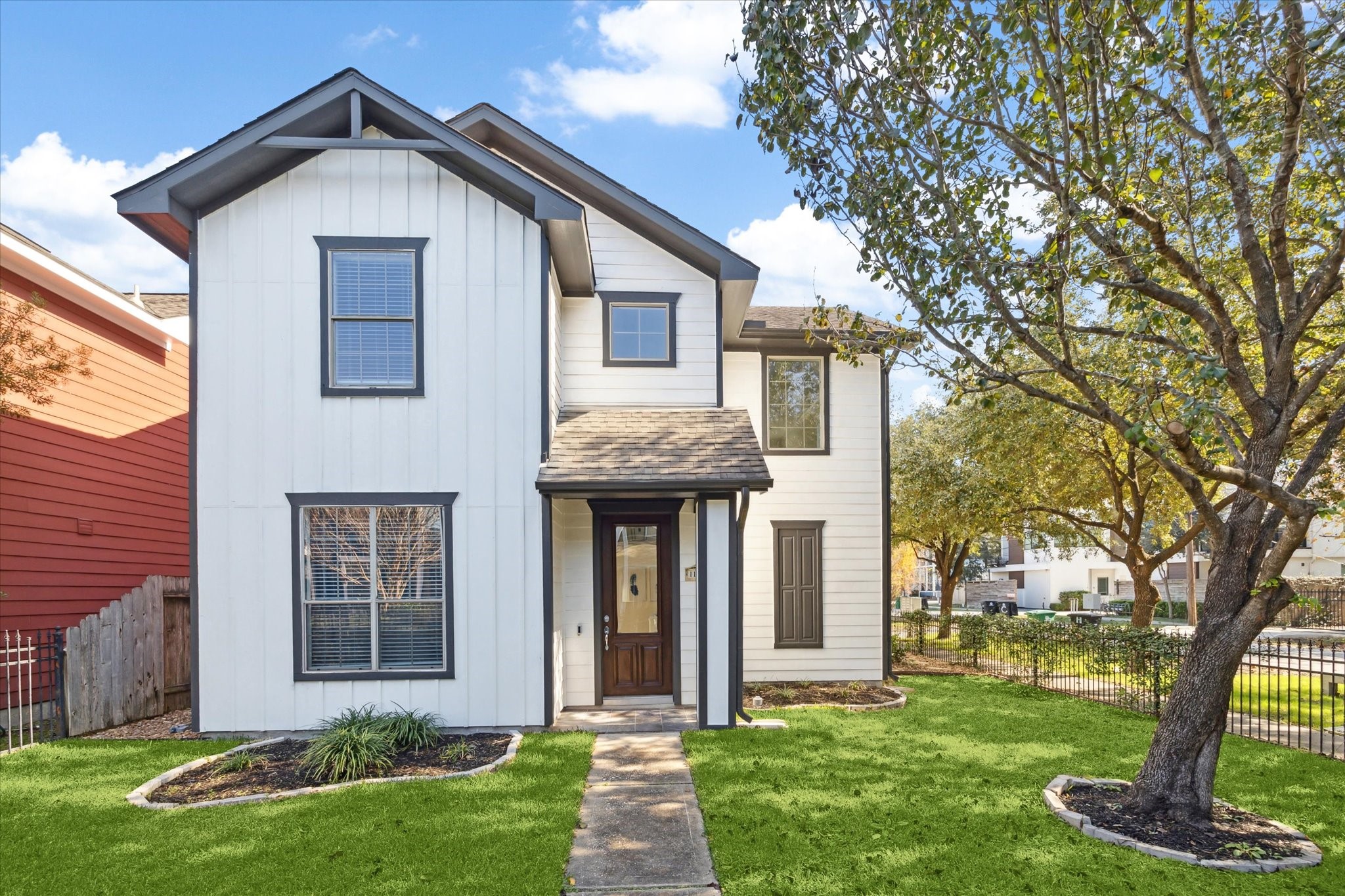 1117 W 22nd Street H Houston TX 77008