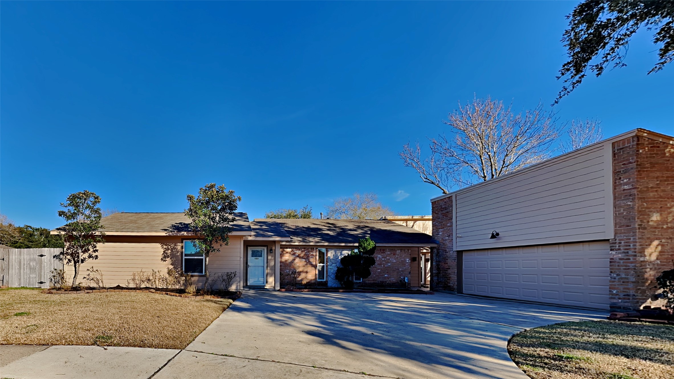 1818 Hanbury Court Sugar Land TX 77498