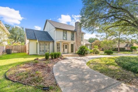 10902 Burgoyne Road Houston TX 77042