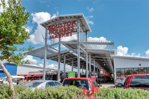 1805 Emir Street M Houston TX 77009