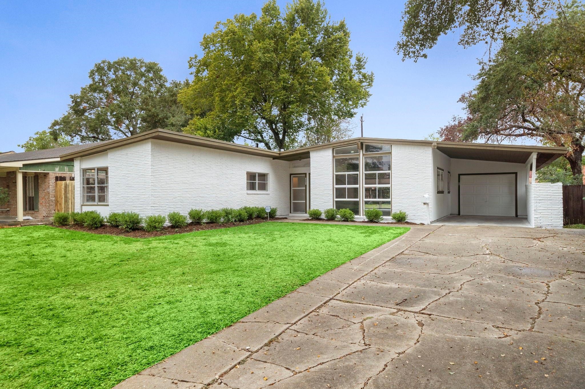8506 Mcavoy Drive Houston TX 77074