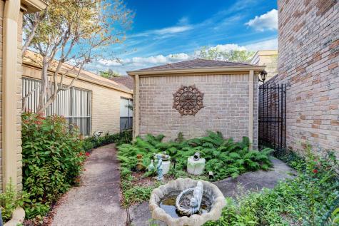 11007 Francoise Boulevard Houston TX 77042