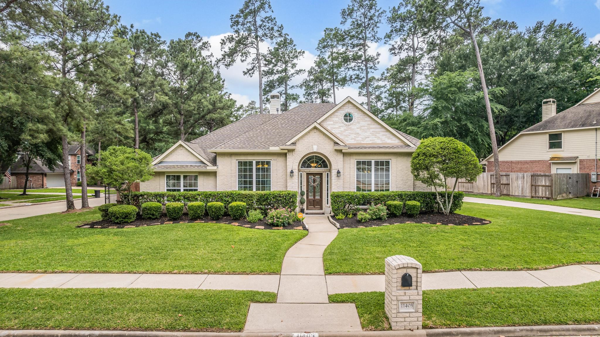 11403 Lakewood Estates Houston TX 77070