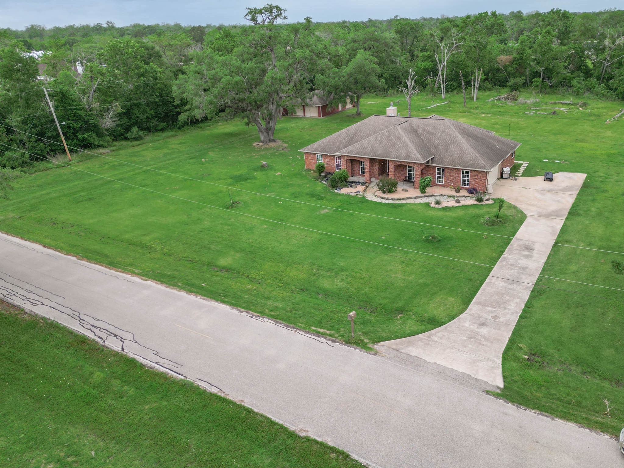 201 Oak Forrest Drive Angleton TX 77515