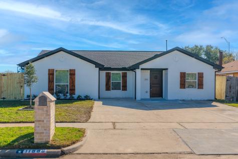 11998 E Marsham Circle Houston TX 77066