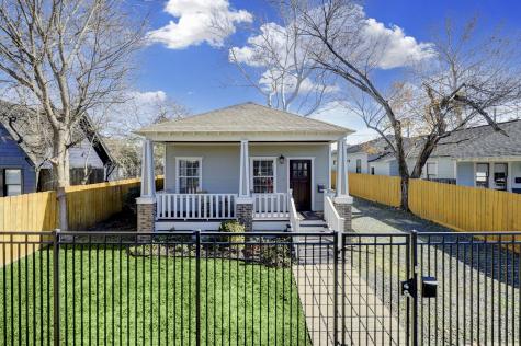 206 Vincent Street Houston TX 77009