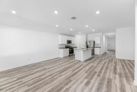 545 Hunter Grove Lane China TX 77613