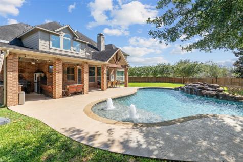 10403 Waterstone Estates Court Tomball TX 77375