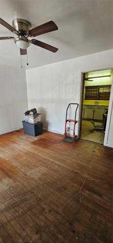 5703 Belneath Street Houston TX 77033