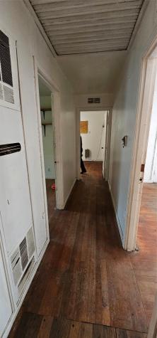 5703 Belneath Street Houston TX 77033