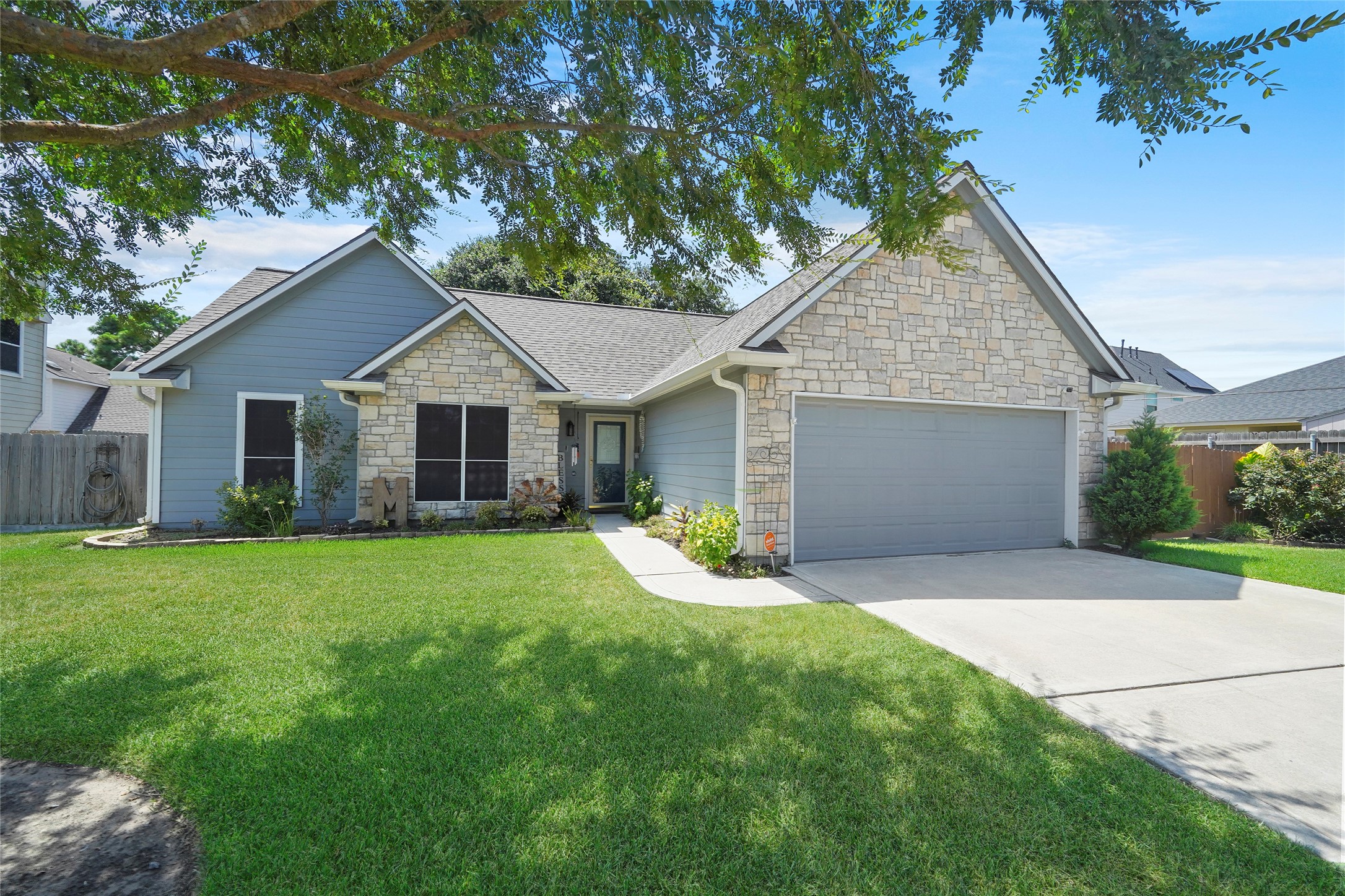 1402 Ashley Court Tomball TX 77375