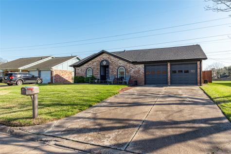 2313 Kingsway Drive League City TX 77573