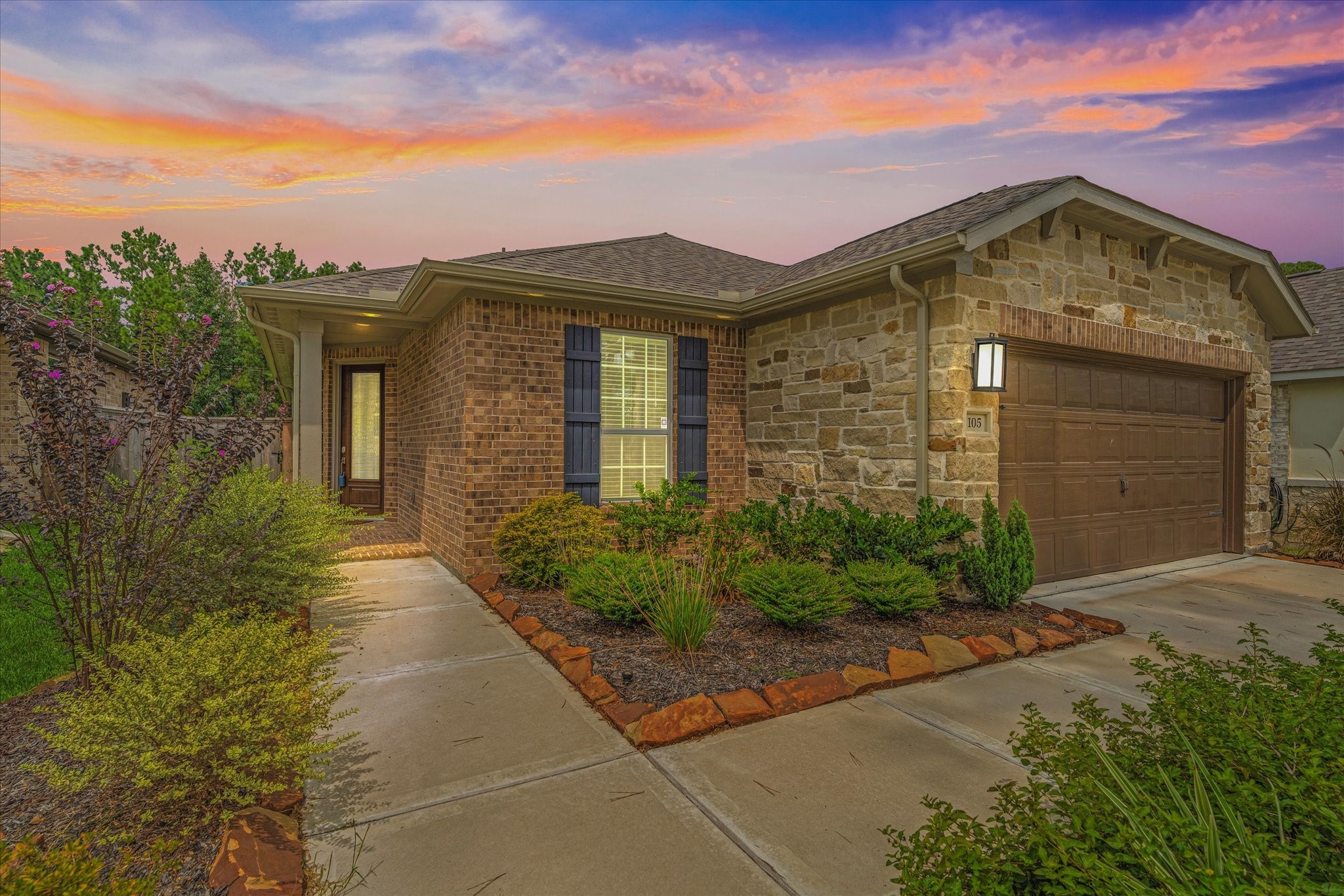 105 Passion Flower Cove Montgomery TX 77316