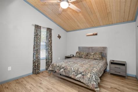 600 Pine Island Cove Road Grapeland TX 75844