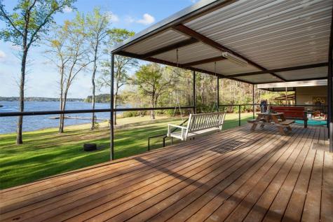 600 Pine Island Cove Road Grapeland TX 75844