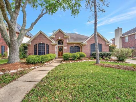 1509 Pine Grove Lane Pearland TX 77581
