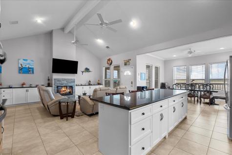 7014 Terrasso Drive Hitchcock TX 77563