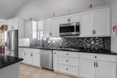 7014 Terrasso Drive Hitchcock TX 77563