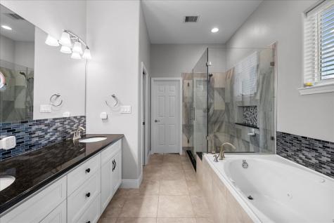 7014 Terrasso Drive Hitchcock TX 77563