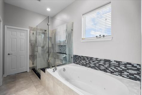 7014 Terrasso Drive Hitchcock TX 77563