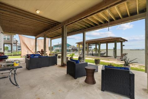 7014 Terrasso Drive Hitchcock TX 77563