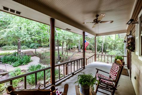1928 17th Street Huntsville TX 77340
