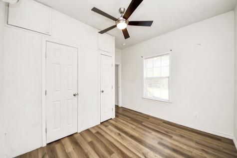 9325 Grady Street Houston TX 77016