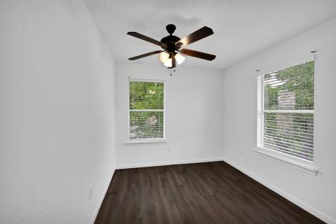 4614 Phlox Street Houston TX 77051