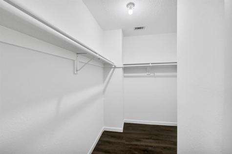 4614 Phlox Street Houston TX 77051