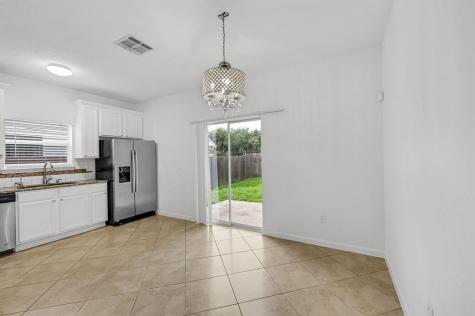 4614 Phlox Street Houston TX 77051