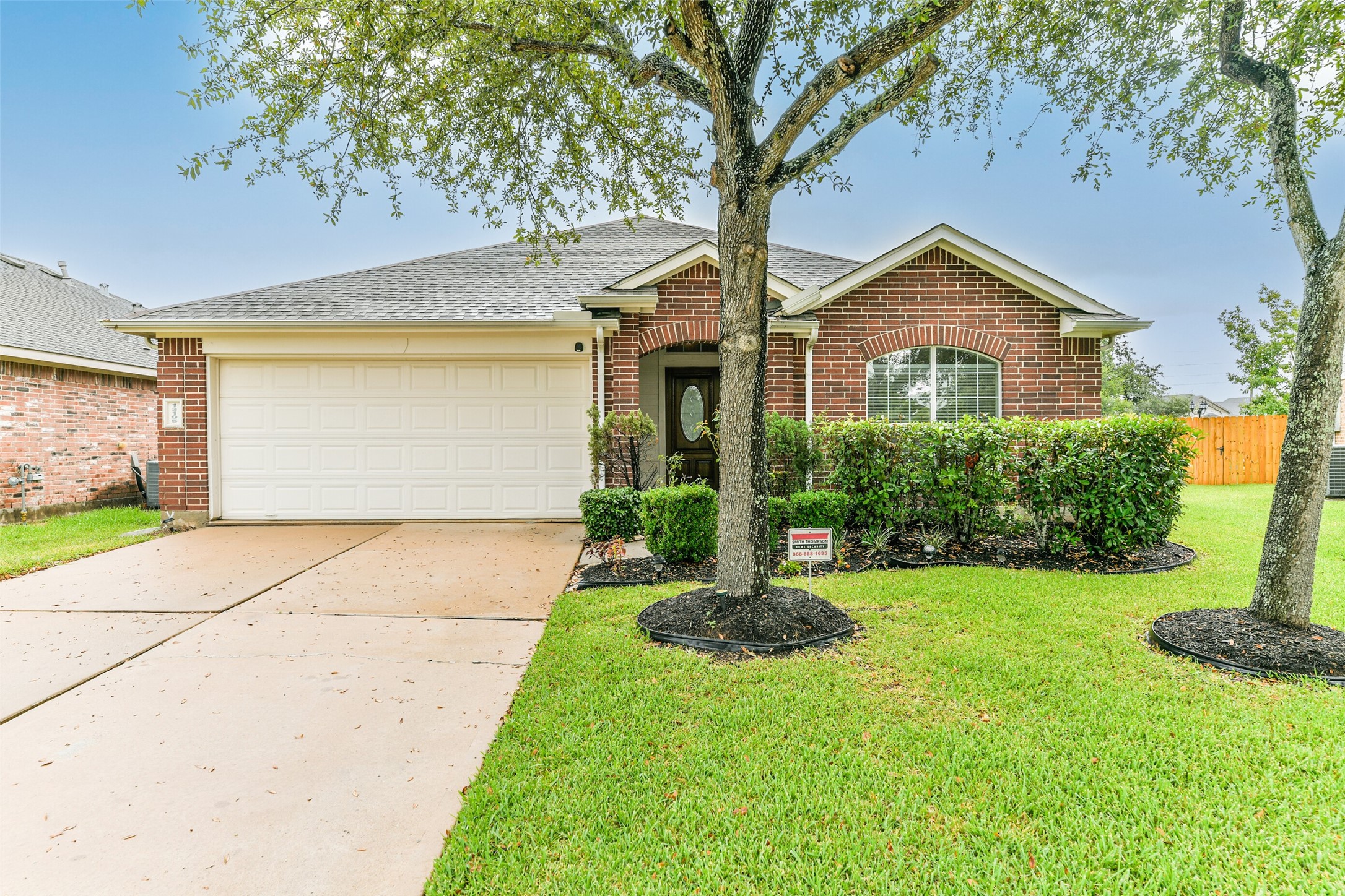 13105 Rippling Creek Lane Pearland TX 77584