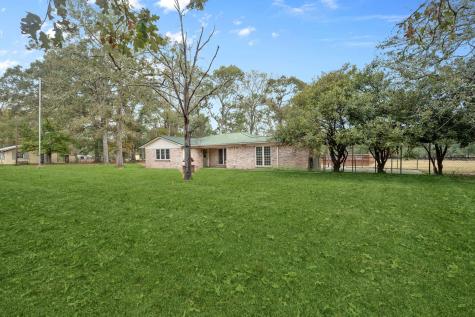 20271 Meadow Lake Road Cleveland TX 77328