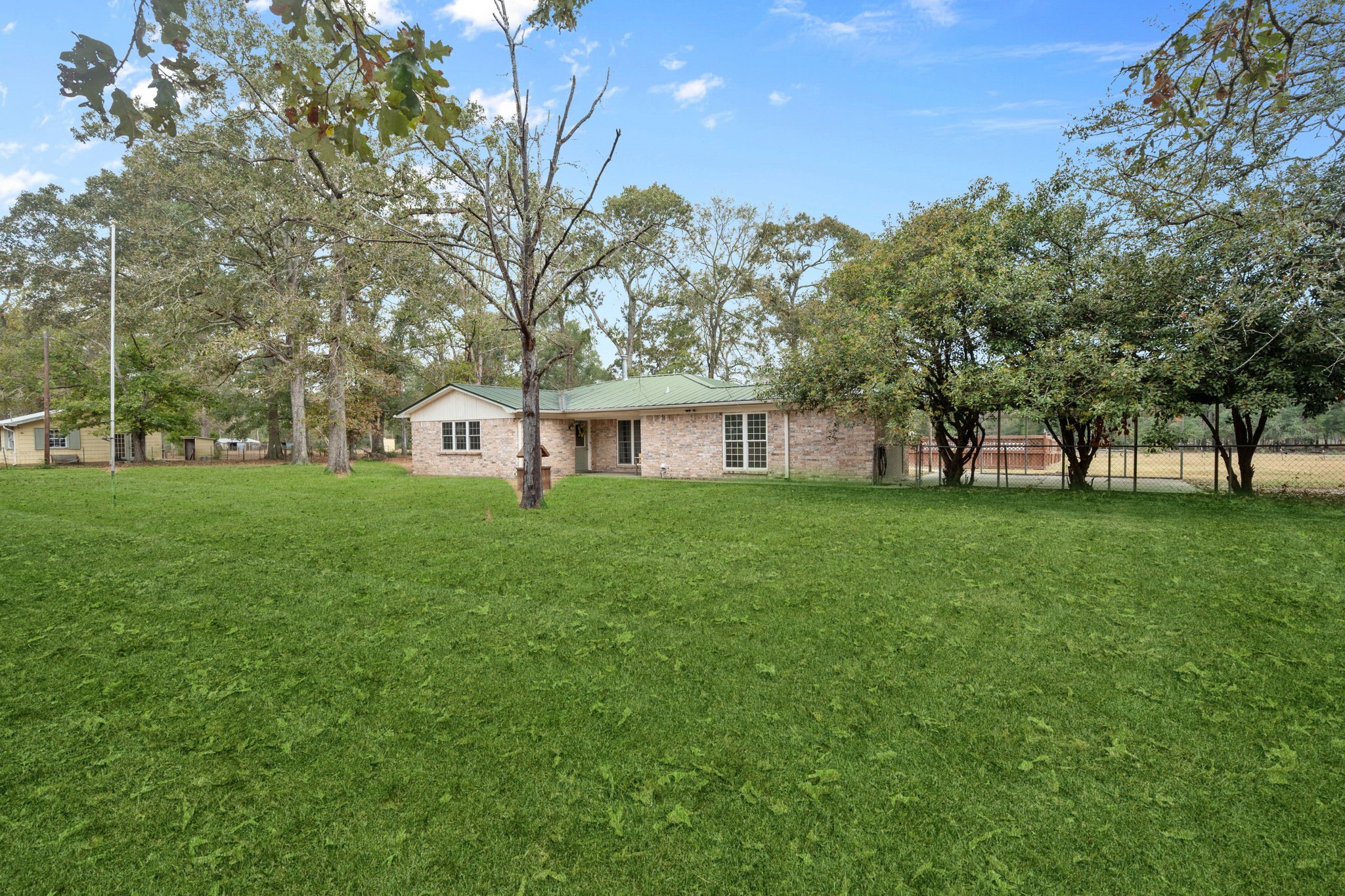 20271 Meadow Lake Road Cleveland TX 77328